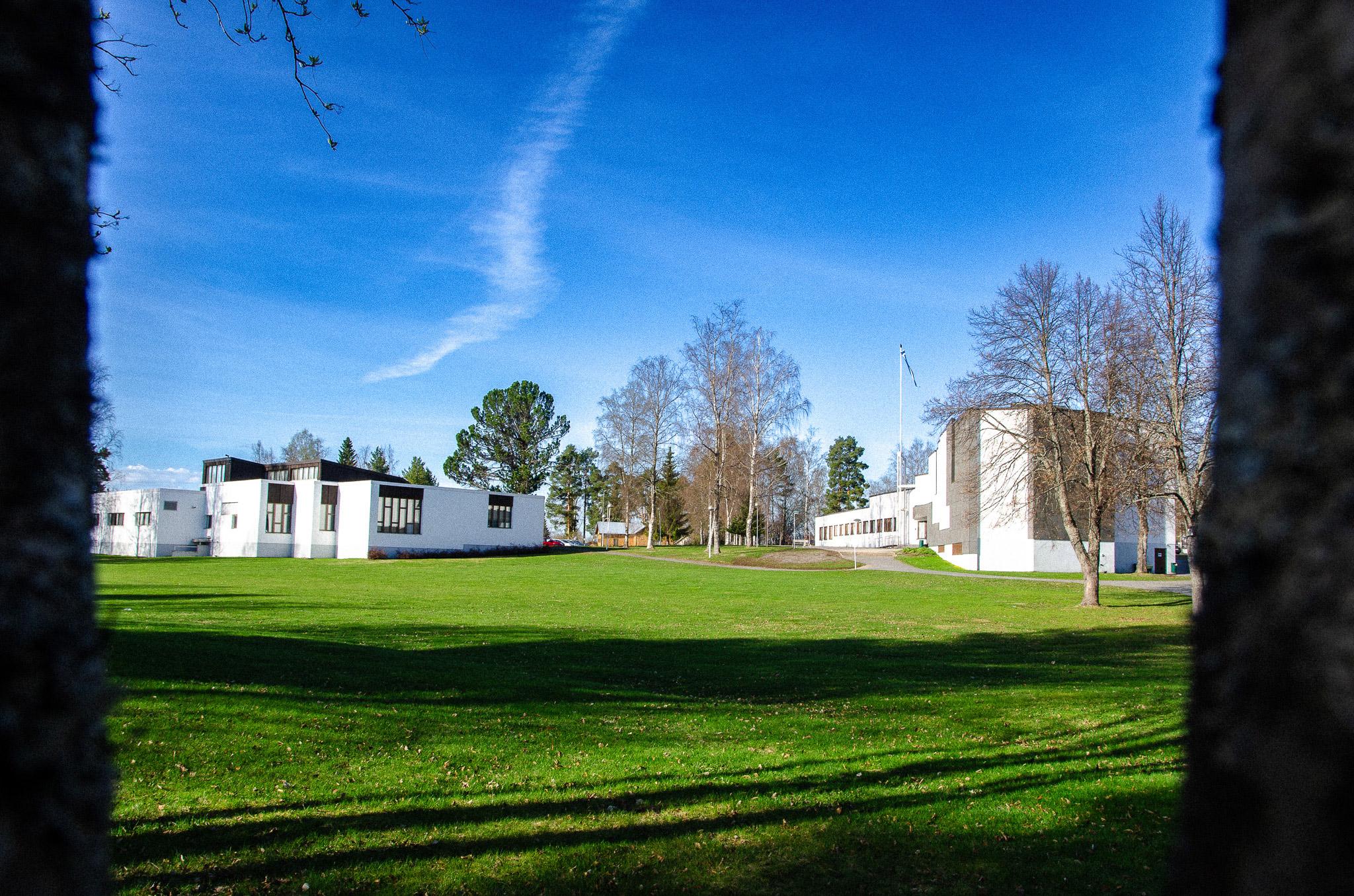 Alajärvi town hall and town library. Photo: Tuure Äikäs